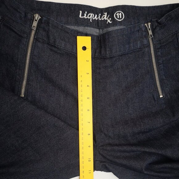 Liquid X Ladies Size 11 Dark wash Straight Slimmer Leg Blue Jeans - Picture 10 of 11